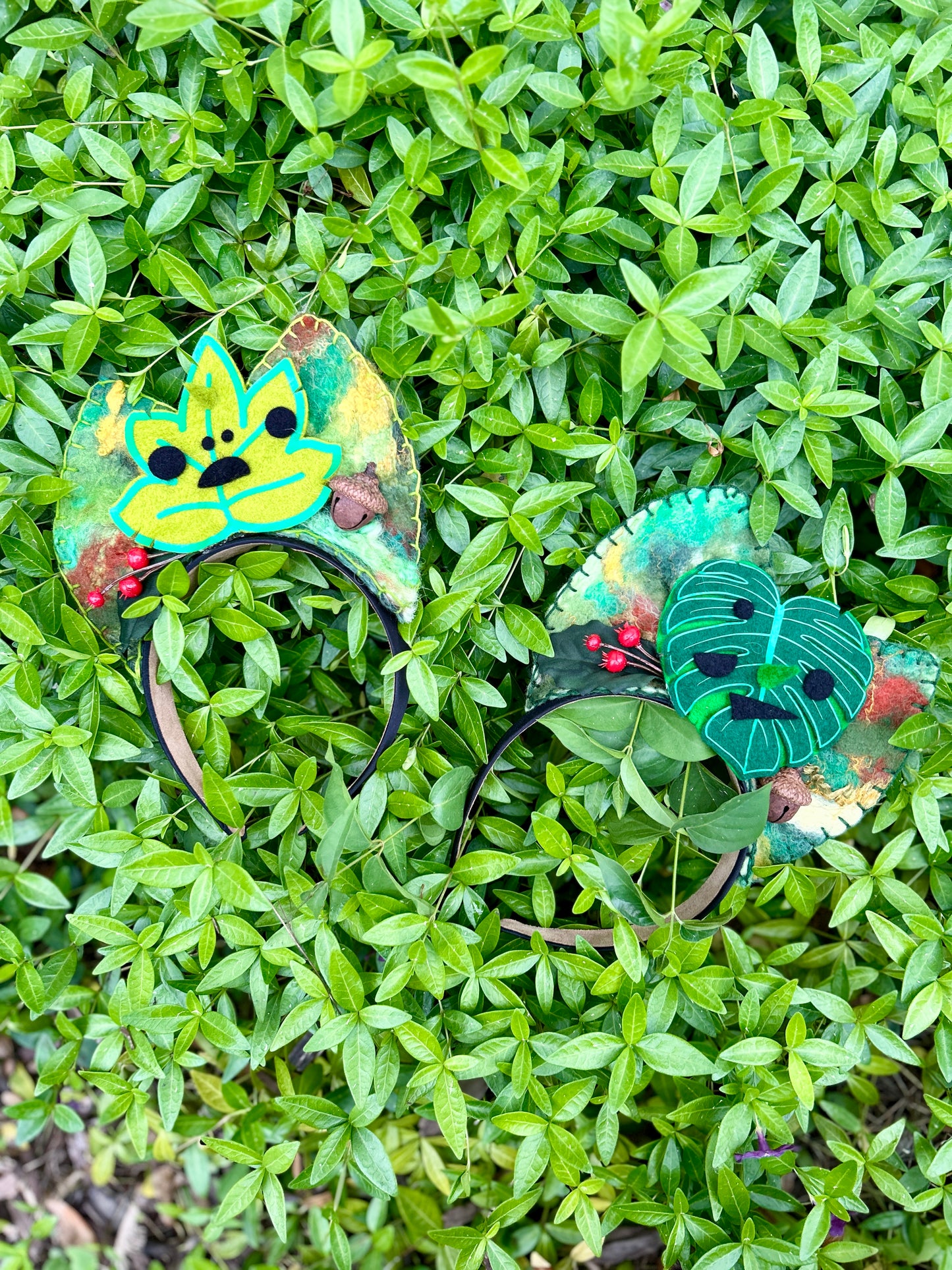 Wet Felted Bows: Leafy Green Guys