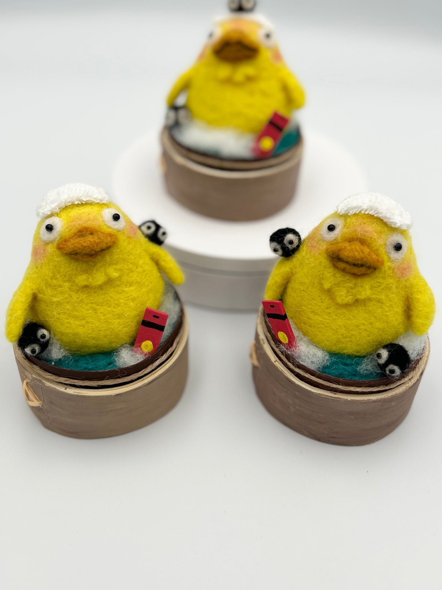 Bathing Duck Spirit